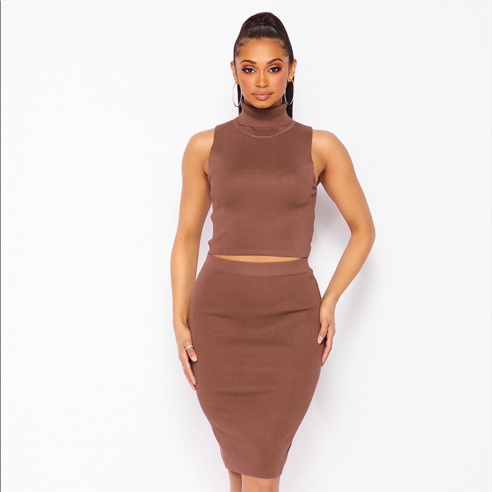 Cocoa - Skirt Set - Picture 2 of 4